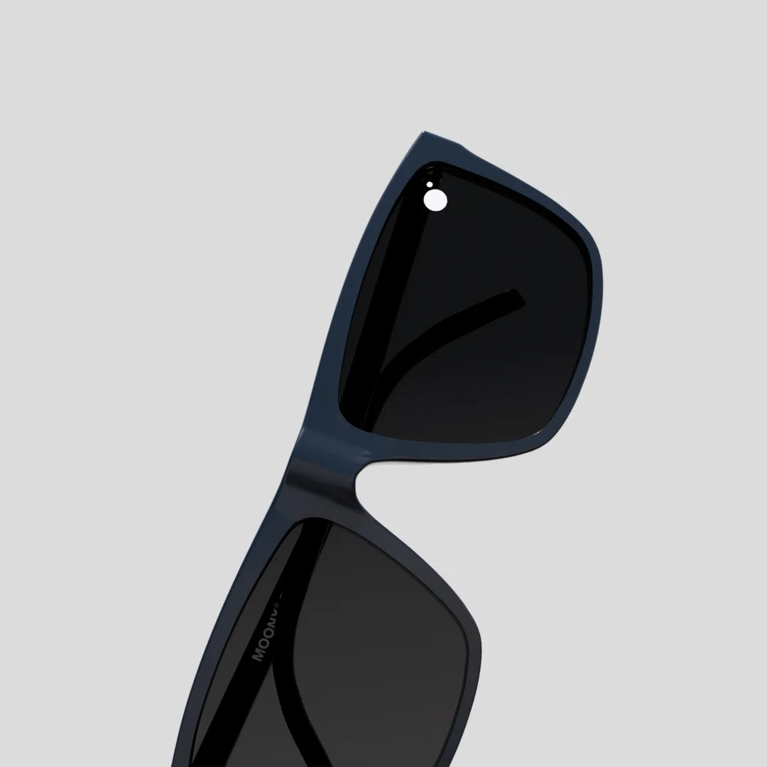 MOONX DAWN – UV400 Modern Rectangular Sunglasses (Unisex)