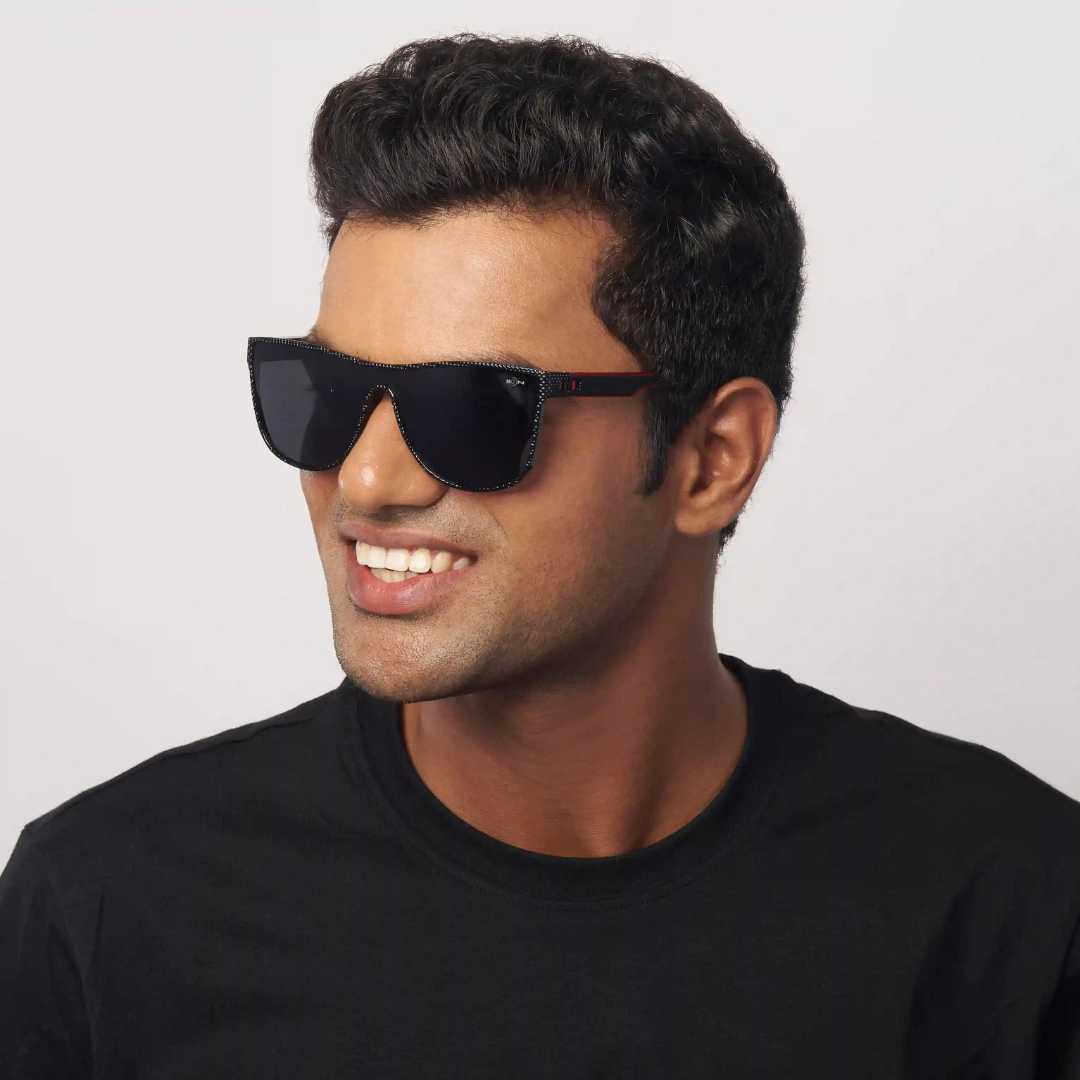 MOONX LYNX S1 – Polarised Classic Rectangular Sunglasses (Unisex)