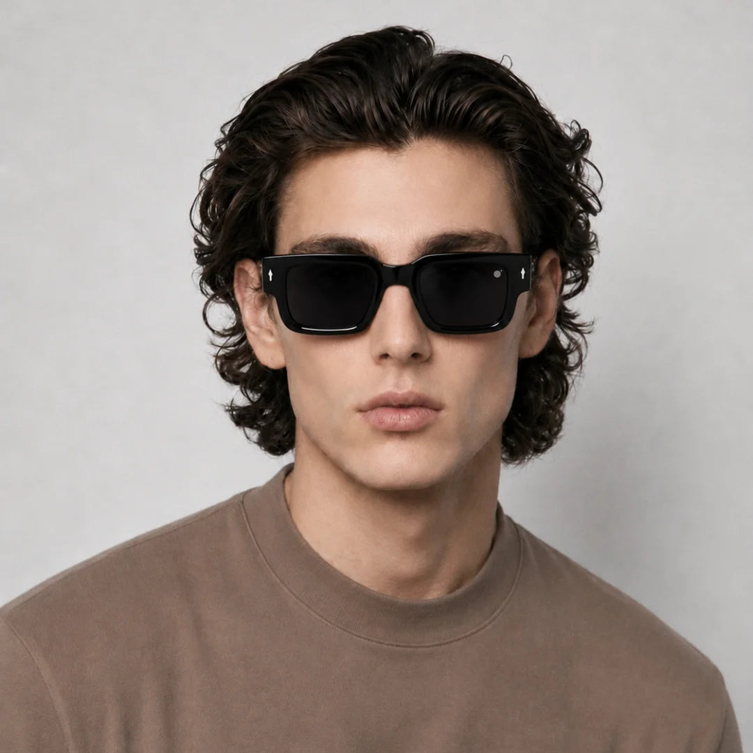 MOONX ATLAS – UV400 Bold & Rectangular Sunglasses (Unisex)