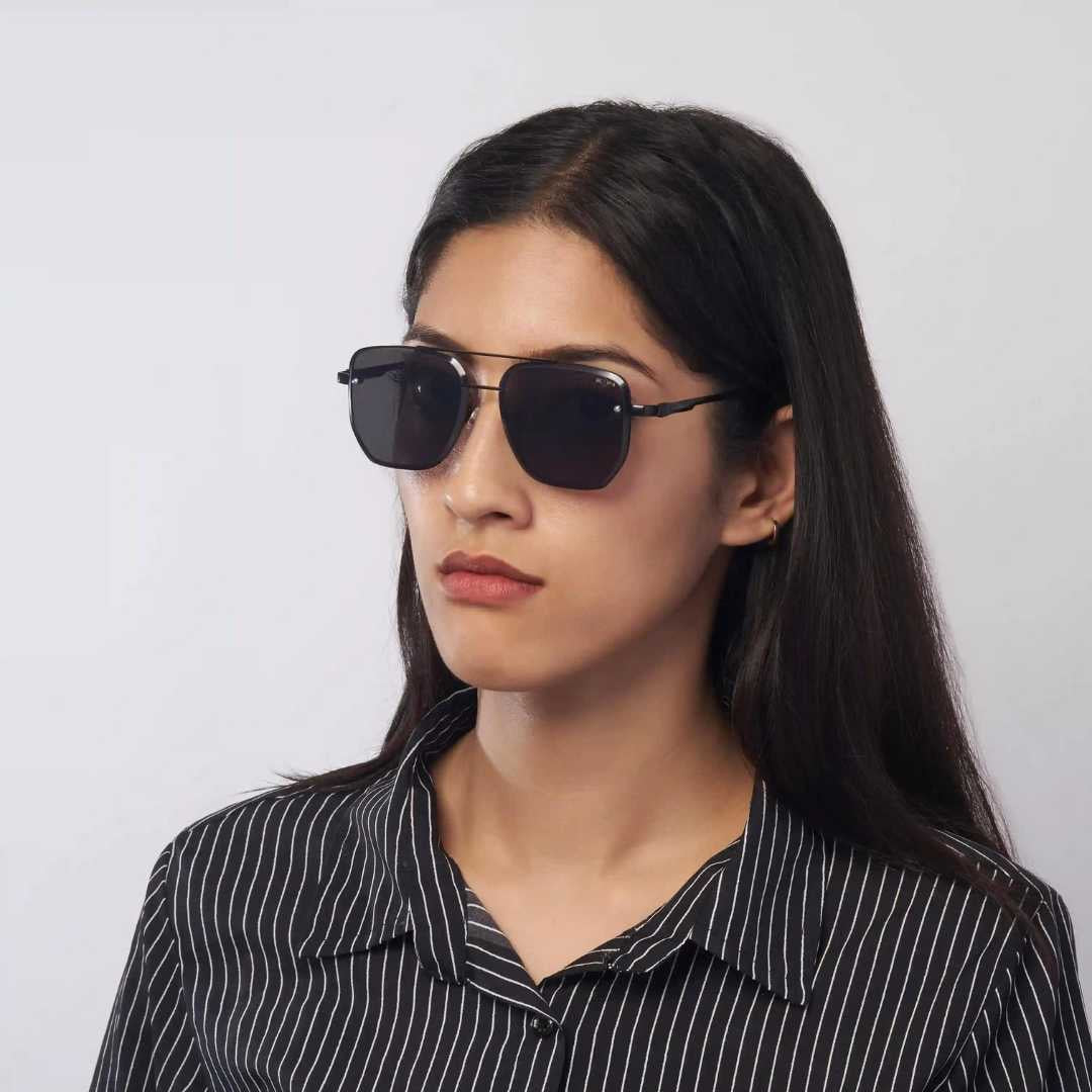 MOONX CELEBRITY BLACK – UV400 Celebrity Inspired Sunglasses (Unisex)
