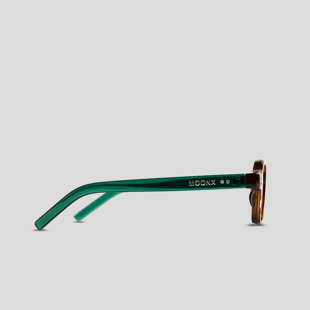 MOONX SPECTRA S4 – UV400 Minimalist Rectangular Sunglasses (Unisex)