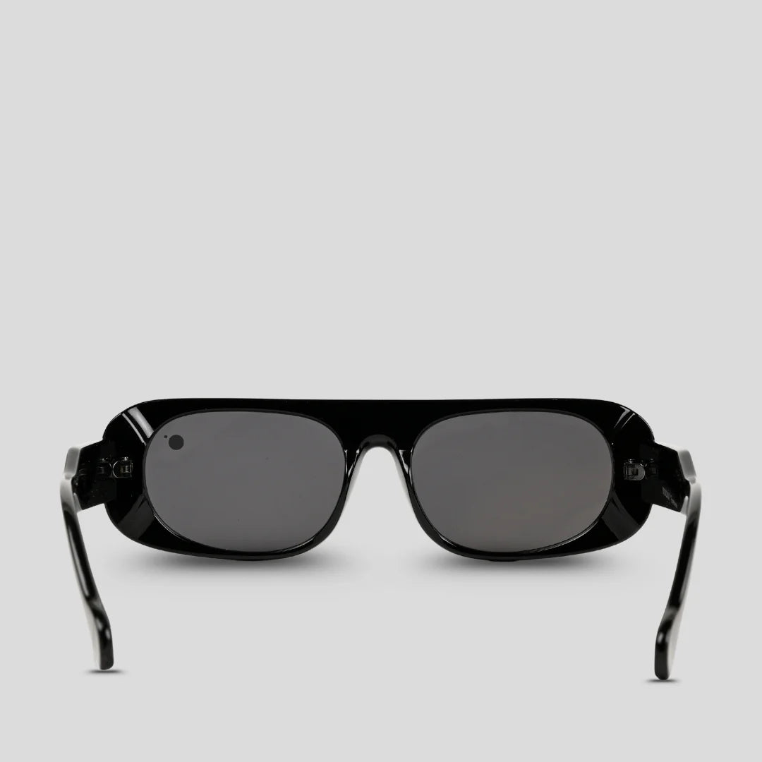 MOONX STARK S1 – UV400 Modern Luxury Sunglasses (Unisex)