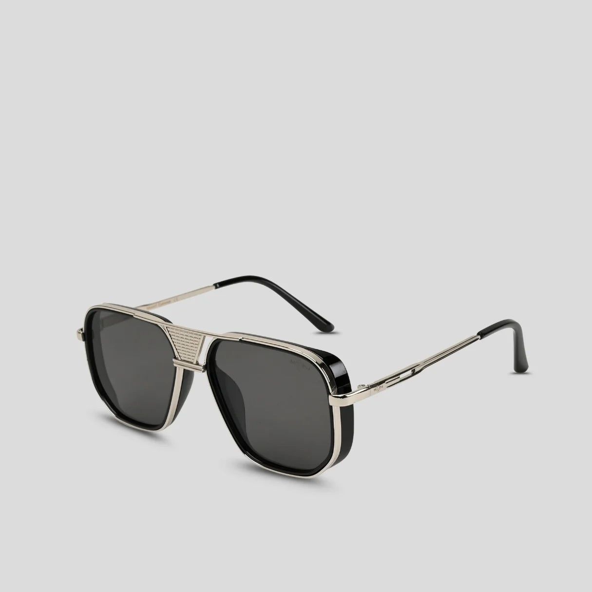 MOONX REAL NOVA S3 – UV400 Aviator Metal Frame Sunglasses (Unisex)