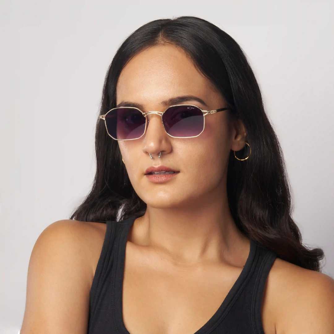MOONX ELARA S1 – UV400 Rectangular Sunglasses (Unisex)