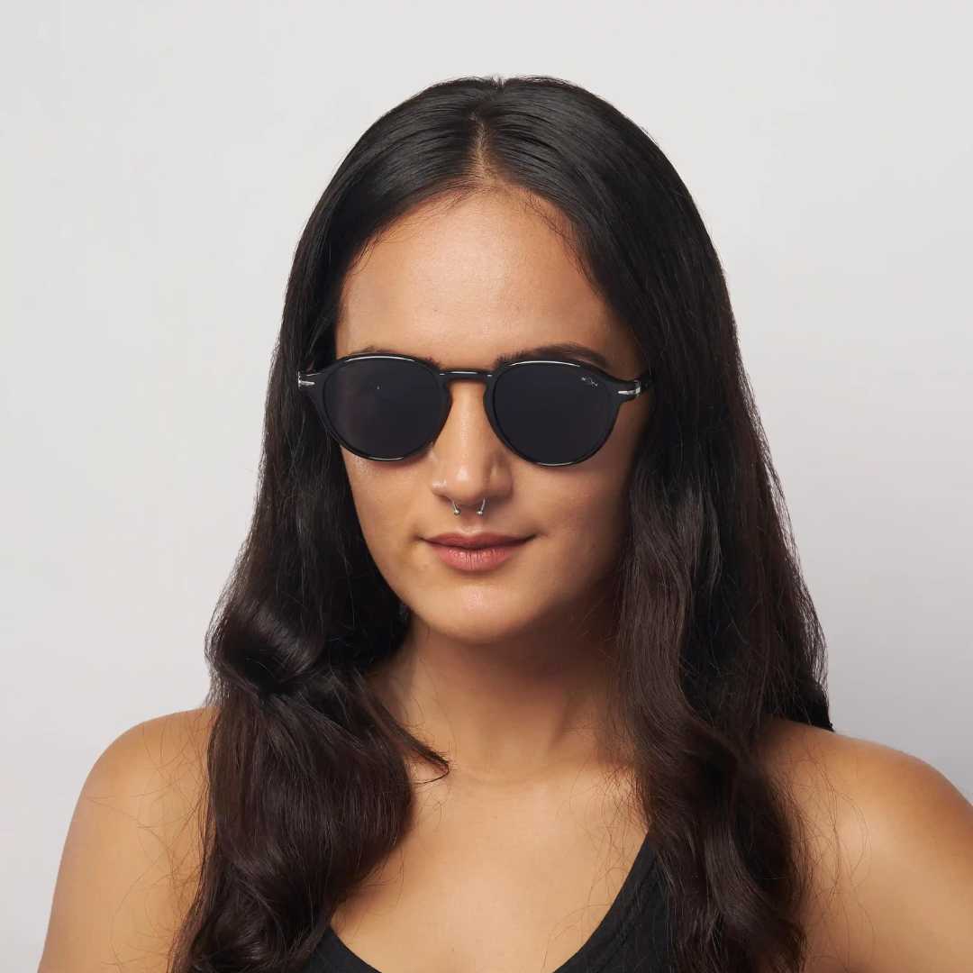 MOONX MARTIAN – Polarised Round Frame Sunglasses (Unisex)