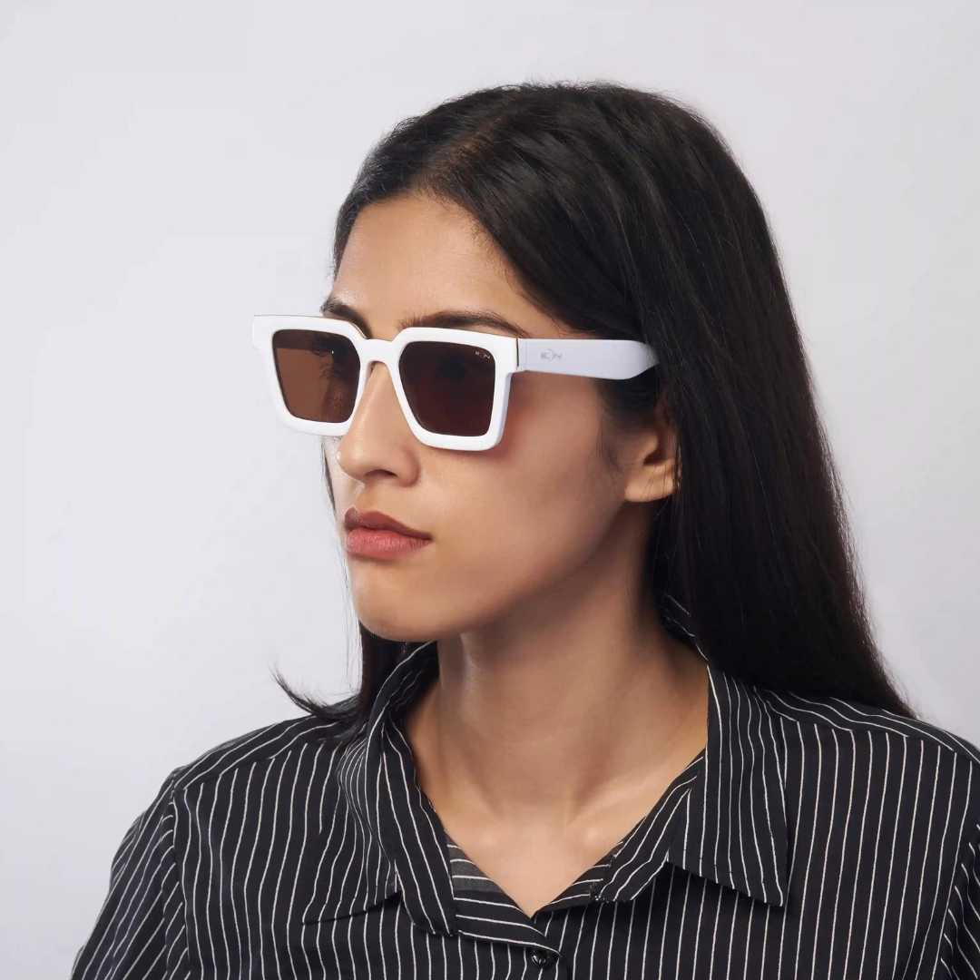 MOONX CLASSIC WHITE – Polarised Wayfarer Sunglasses (Unisex)