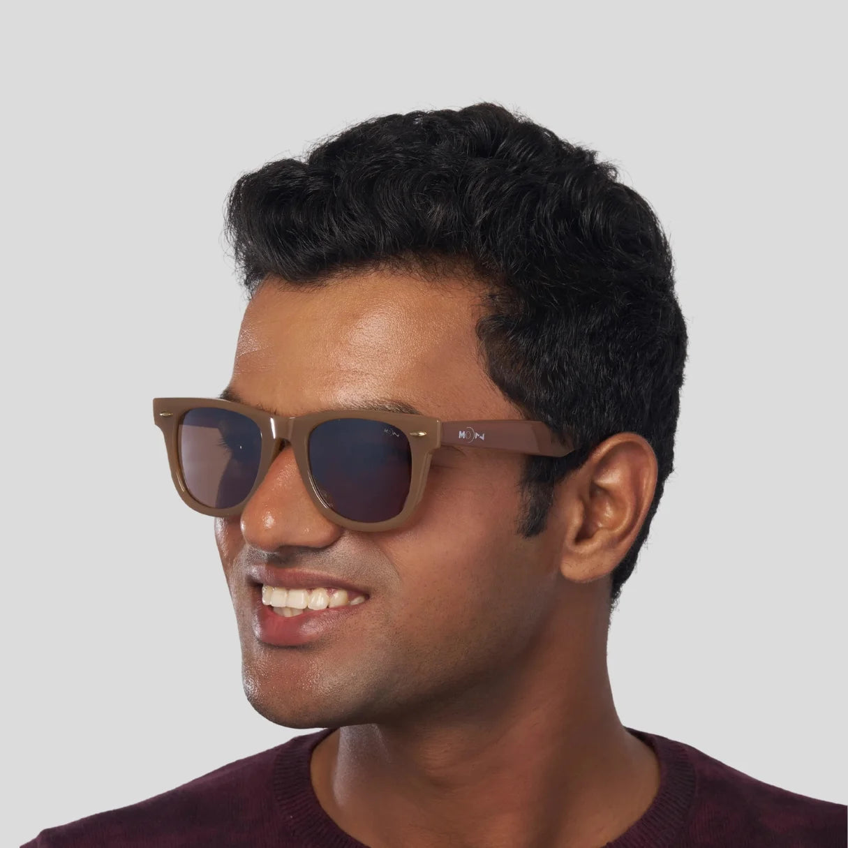 MOONX STARSHIP S4 – UV400 Wayfarer Sunglasses (Unisex)