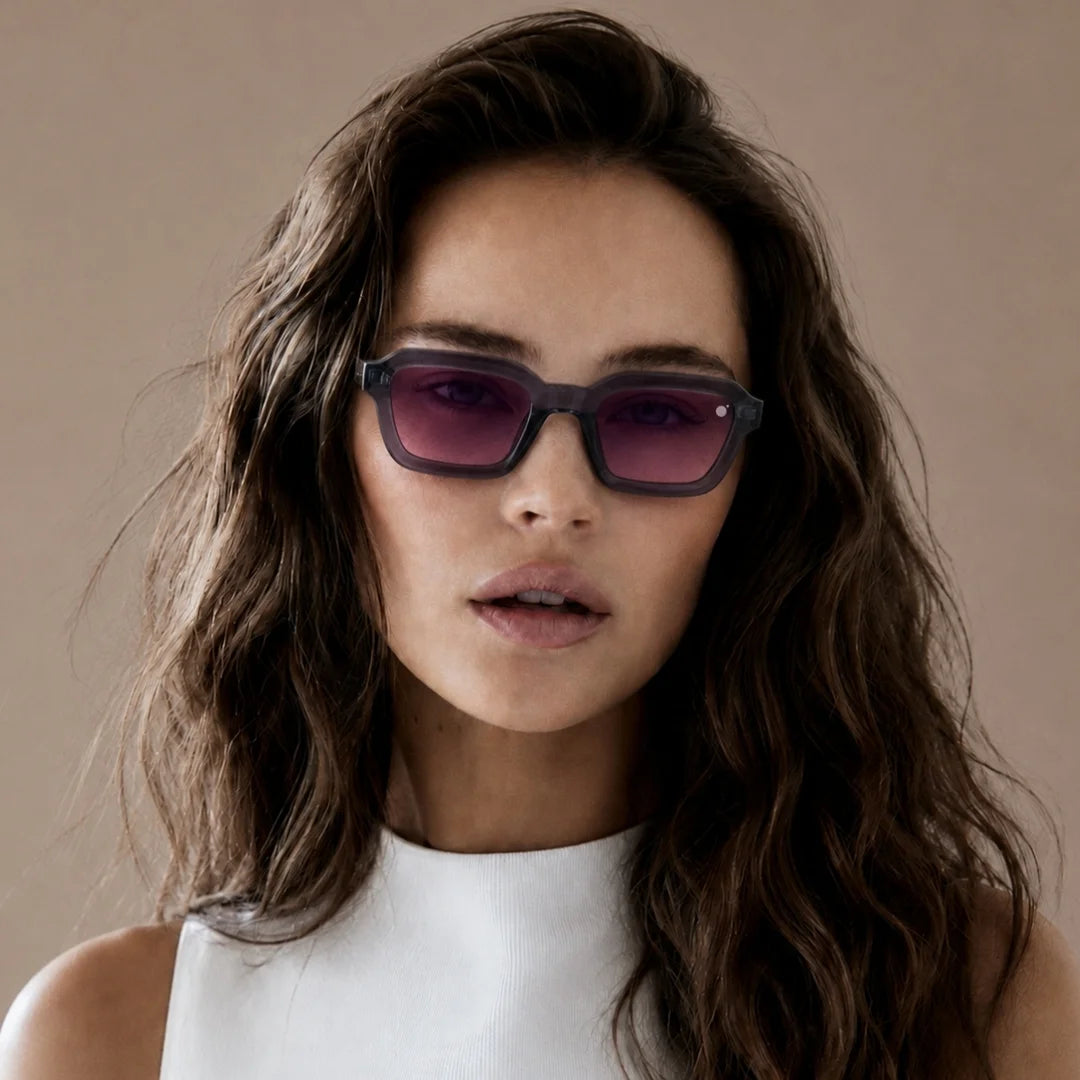 MOONX SPOTLIGHT S7 – UV400 Luxury Square Sunglasses (Unisex)