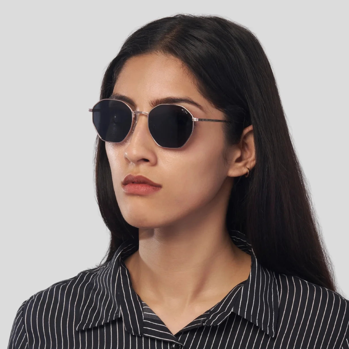 MOONX MIRANDA S2 – UV400 Geometric Round Metal Sunglasses (Unisex)