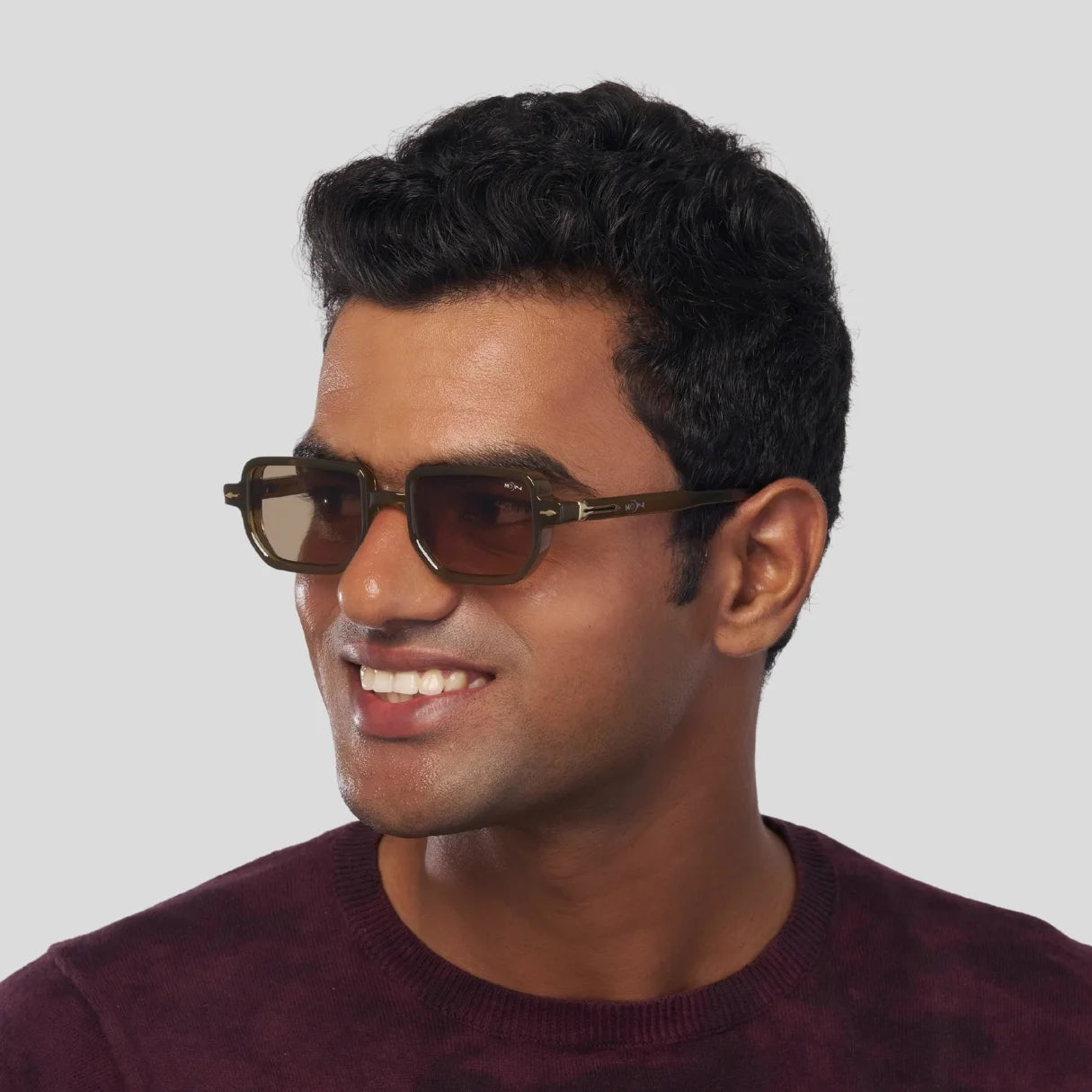 MOONX PHOENIX S6 – Transparent Rectangular Sunglasses (Unisex)