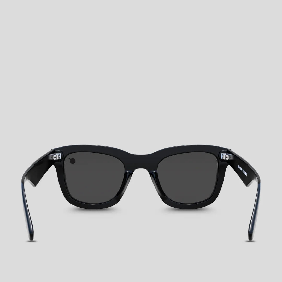 MOONX AXIS – UV400 Modern Curved Sunglasses (Unisex)
